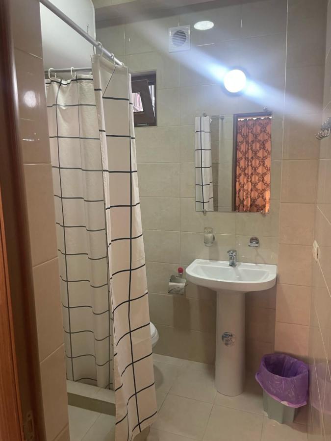 Leon Hotel New Athos Екстериор снимка